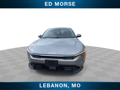 Used 2025 Kia K4 FWD image 3