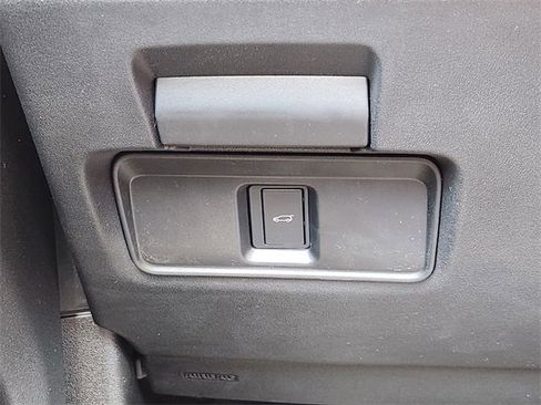 New 2024 Land Rover Range Rover Evoque S image 21