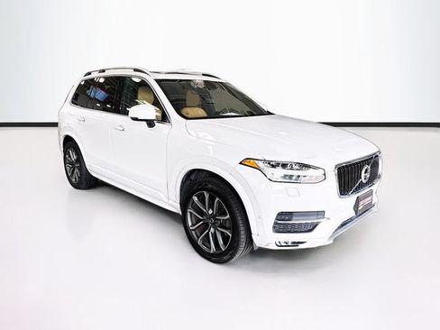 Used 2019 Volvo XC90 T6 Momentum w/ Advanced Package AWD/4WD image 3