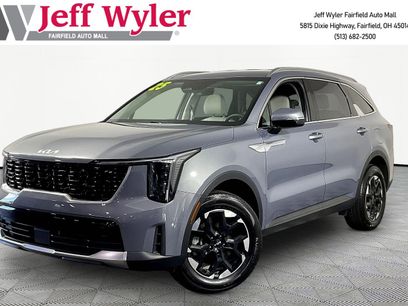 Used 2025 Kia Sorento S