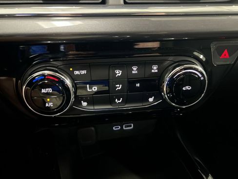 New 2026 Chevrolet Trax ACTIV w/ Driver Confidence Package FWD image 16