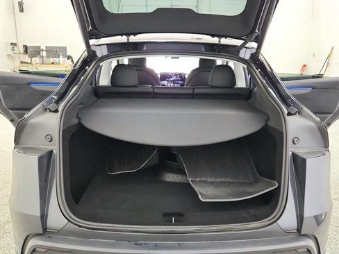 Used 2026 Tesla Model Y Long Range AWD/4WD image 40