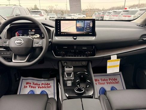 New 2026 Nissan Rogue Platinum w/ Platinum Premium Package image 27