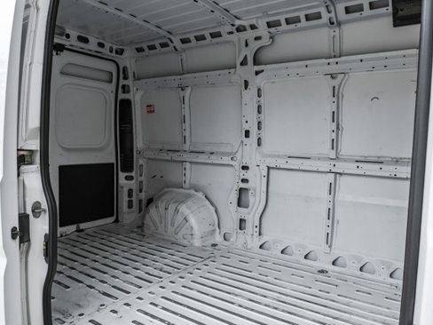 Used 2023 RAM ProMaster 2500 image 36