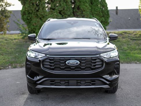 Used 2024 Ford Escape ST-Line w/ Tech Pack #1 image 2