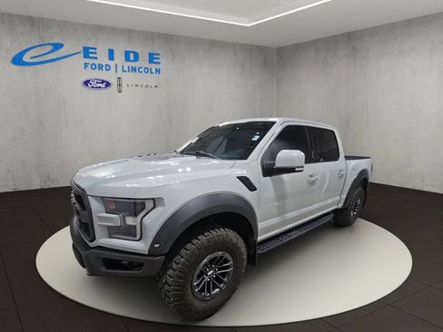 Used 2017 Ford F150 Raptor w/ Equipment Group 802A Luxury AWD/4WD image 5