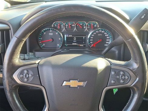 Used 2018 Chevrolet Silverado 1500 LT w/ All Star Edition image 22