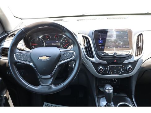 Used 2020 Chevrolet Equinox Premier FWD image 18