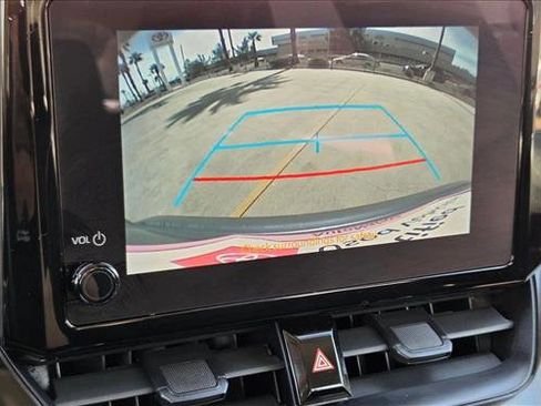 Used 2024 Toyota Corolla LE FWD image 12