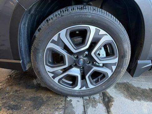 Used 2023 Subaru Ascent Limited AWD/4WD image 18