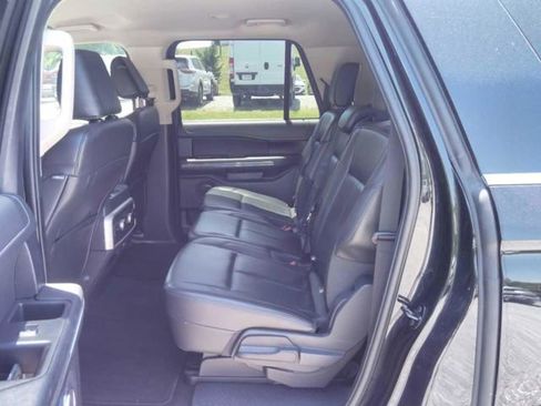 Used 2024 Ford Expedition Max XLT AWD/4WD image 4