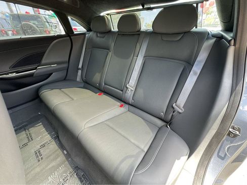 Used 2024 Lucid Air Touring AWD/4WD image 9