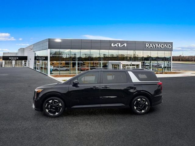 Used 2025 Kia Carnival EX FWD image 6