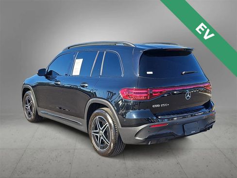 Used 2024 Mercedes-Benz EQB 250+ image 6