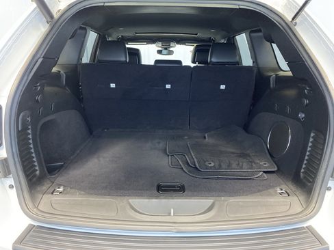 Certified 2020 Jeep Grand Cherokee Altitude image 36