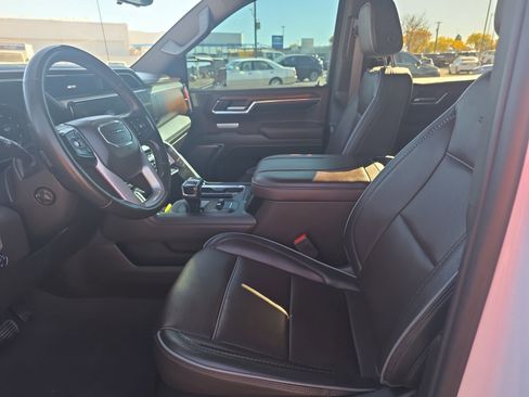 Used 2023 GMC Sierra 1500 Denali w/ Denali Reserve Package image 12
