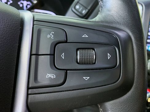 Used 2019 GMC Sierra 1500 SLE w/ Preferred Package AWD/4WD image 16