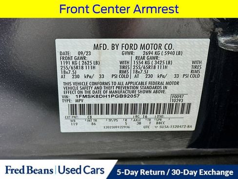 Used 2023 Ford Explorer XLT AWD/4WD image 36