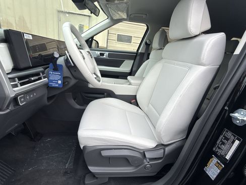 New 2026 Hyundai Santa Fe SE AWD/4WD image 13