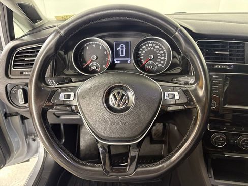 Used 2015 Volkswagen Golf SEL FWD image 28