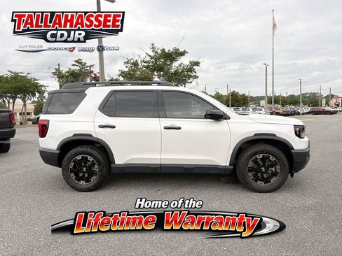 Used 2026 Honda Passport TrailSport Elite image 2