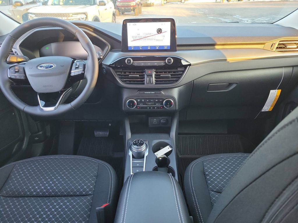 New 2026 Ford Escape Active w/ Cold Weather Package AWD/4WD image 11