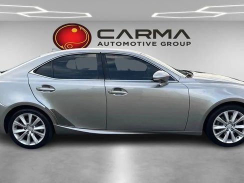 Used 2015 Lexus IS 250 RWD image 6
