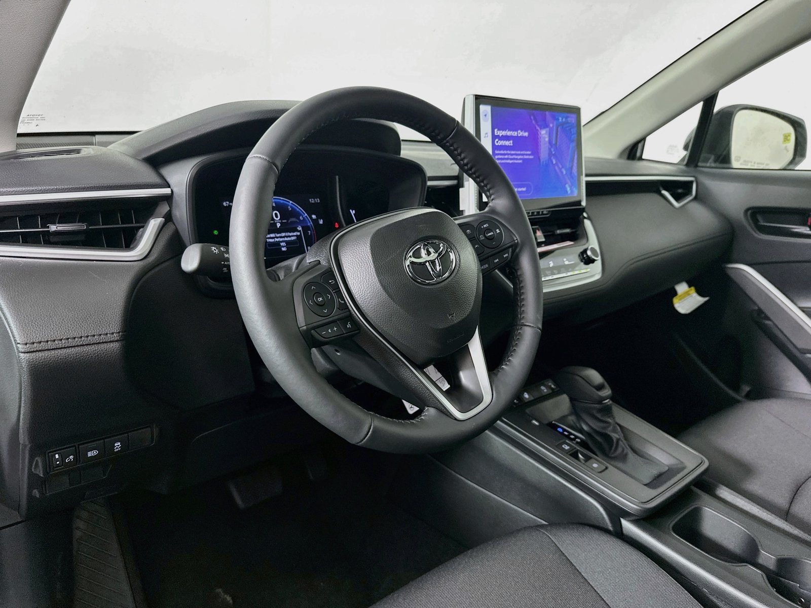 New 2026 Toyota Corolla Cross LE w/ Moonroof Package AWD/4WD image 9
