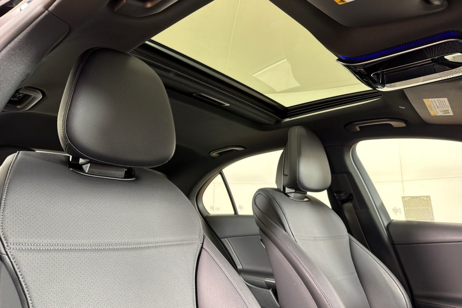 Used 2024 Mercedes-Benz C 300 Sedan image 15