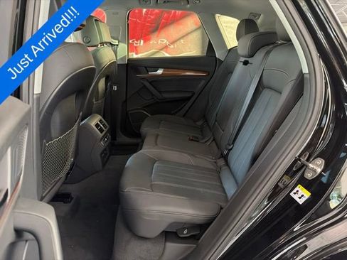 Used 2023 Audi Q5 2.0T Premium Plus w/ Premium Plus Package AWD/4WD image 12