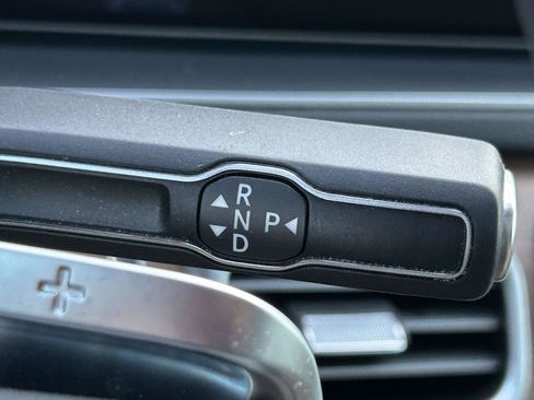 Certified 2024 Mercedes-Benz GLE 450e 4MATIC image 29