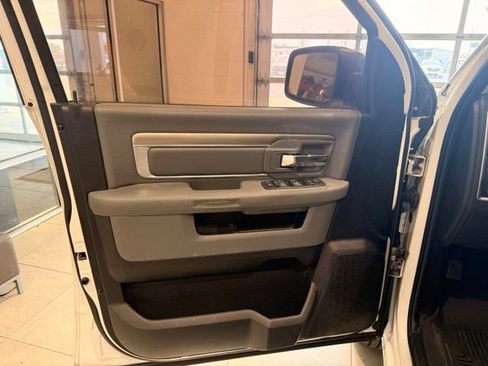 Used 2016 RAM 1500 Big Horn AWD/4WD image 11