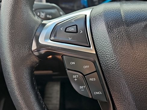 Used 2024 Ford Edge SEL w/ Convenience Package AWD/4WD image 13