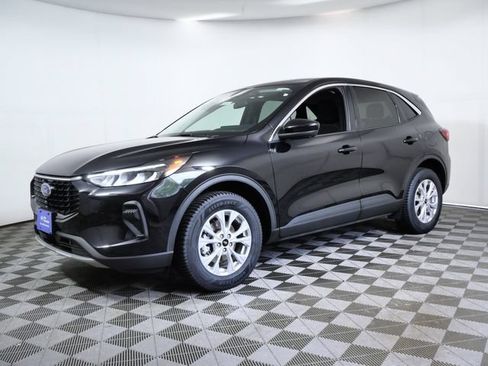 Certified 2023 Ford Escape Active w/ Tech Pack #2 AWD/4WD image 5