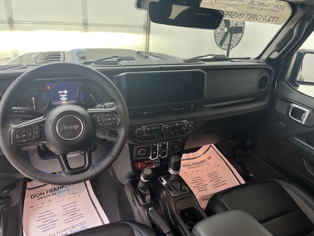 Used 2024 Jeep Wrangler Unlimited Rubicon 4xe AWD/4WD image 14