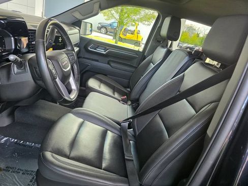 Used 2025 GMC Sierra 1500 SLT AWD/4WD image 22