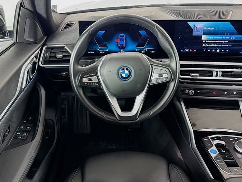 Used 2024 BMW i4 eDrive35 w/ Convenience Package image 16