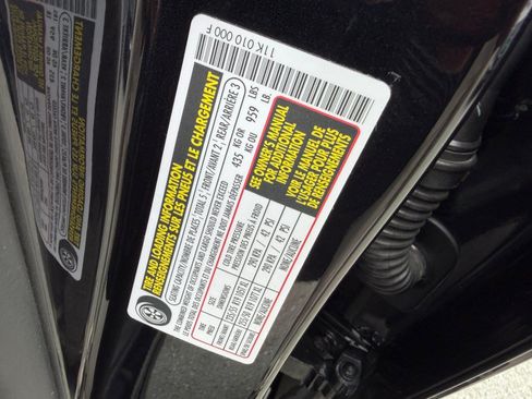 Used 2023 Volkswagen ID.4 Pro RWD image 54
