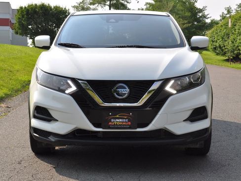 Used 2021 Nissan Rogue Sport S image 2