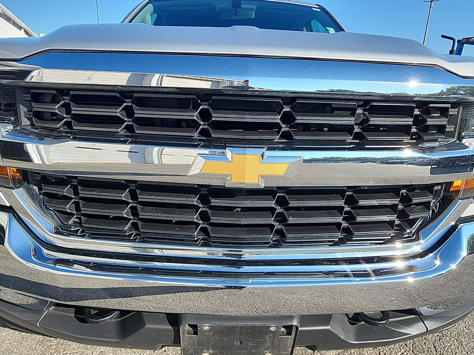 Used 2019 Chevrolet Silverado 1500 LT w/ All Star Edition AWD/4WD image 11