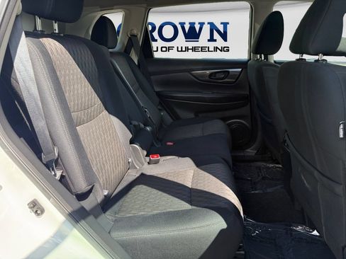 Used 2020 Nissan Rogue S AWD/4WD image 20