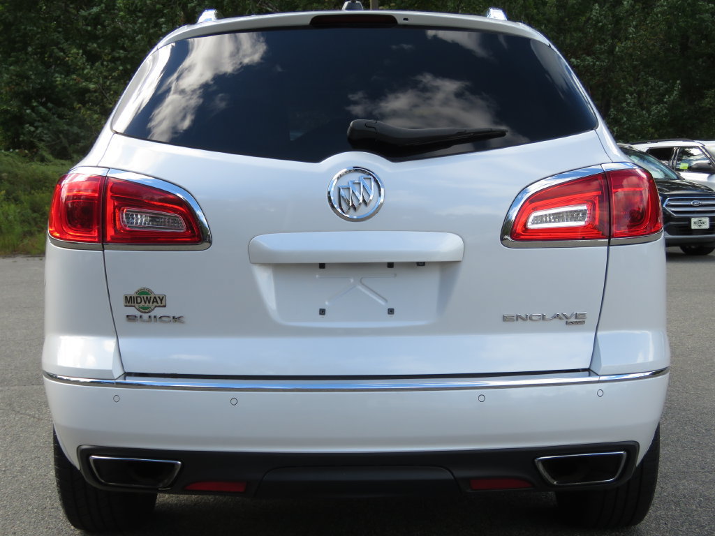 Used 2017 Buick Enclave Leather w/ Trailering Package AWD/4WD image 6