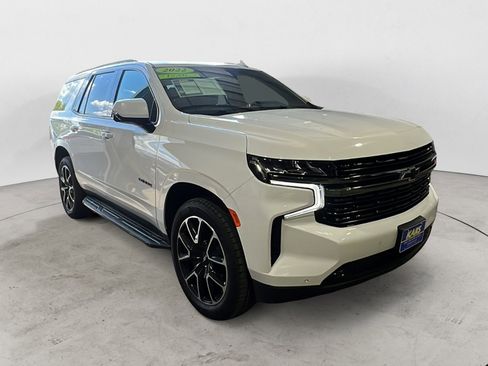 Used 2022 Chevrolet Tahoe RST w/ Sport Performance Package AWD/4WD image 8