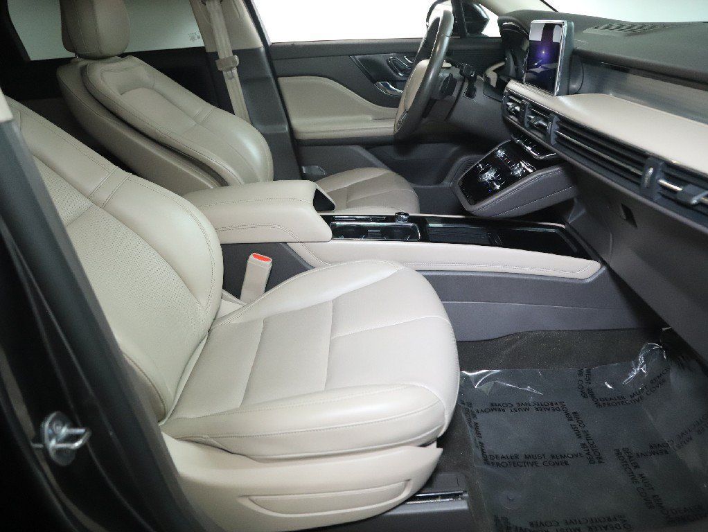 Used 2020 Lincoln Corsair AWD w/ Equipment Group 101A image 33