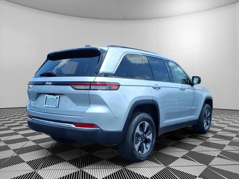 Used 2024 Jeep Grand Cherokee Limited 4xe AWD/4WD image 28