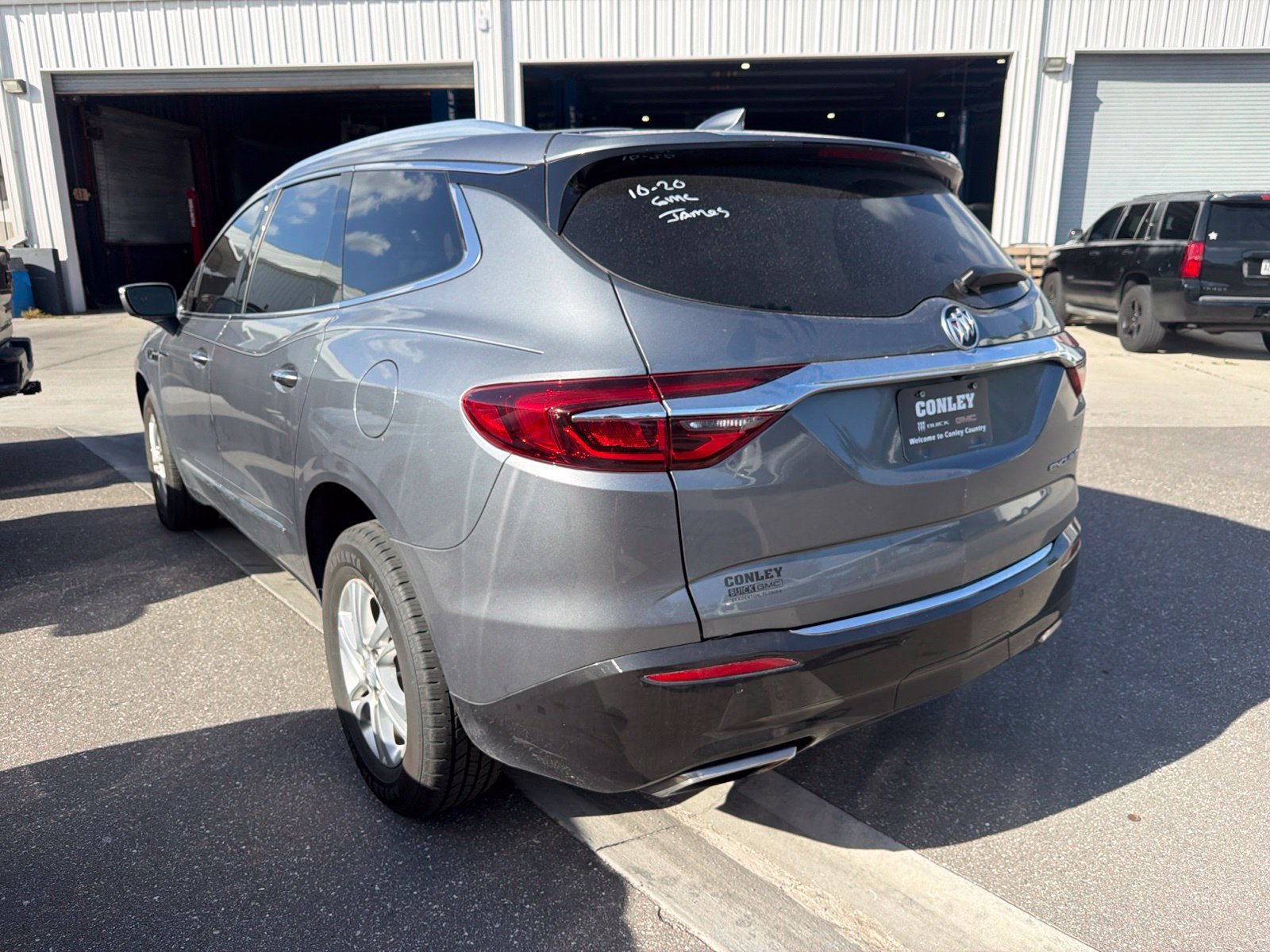 Certified 2019 Buick Enclave Essence FWD image 8