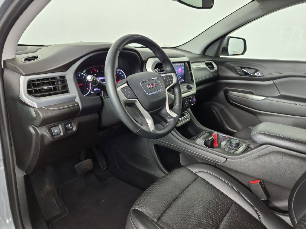 Certified 2023 GMC Acadia SLT FWD image 16