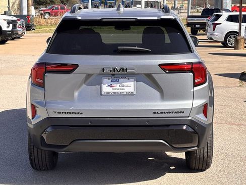 New 2026 GMC Terrain Elevation w/ Black Edition FWD image 5
