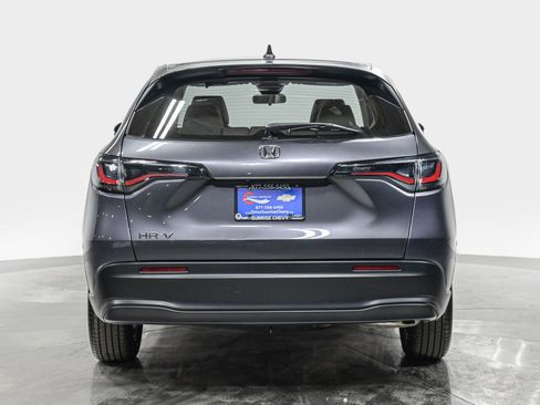 Used 2023 Honda HR-V LX image 5