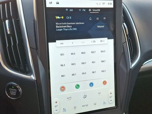 Used 2024 Ford Edge Titanium w/ Equipment Group 301A image 13